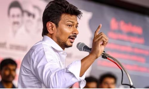 Udhayanidhi Stalin | సనాతన ధర్మాన్ని తుడిచి పెట్టేయాలి.. ఉదయనిధి స్టాలిన్ వివాదాస్పద వ్యాఖ్యలు Udhayanidhi Stalin | సనాతన ధర్మాన్ని తుడిచి పెట్టేయాలి.. ఉదయనిధి స్టాలిన్ వివాదాస్పద వ్యాఖ్యలు