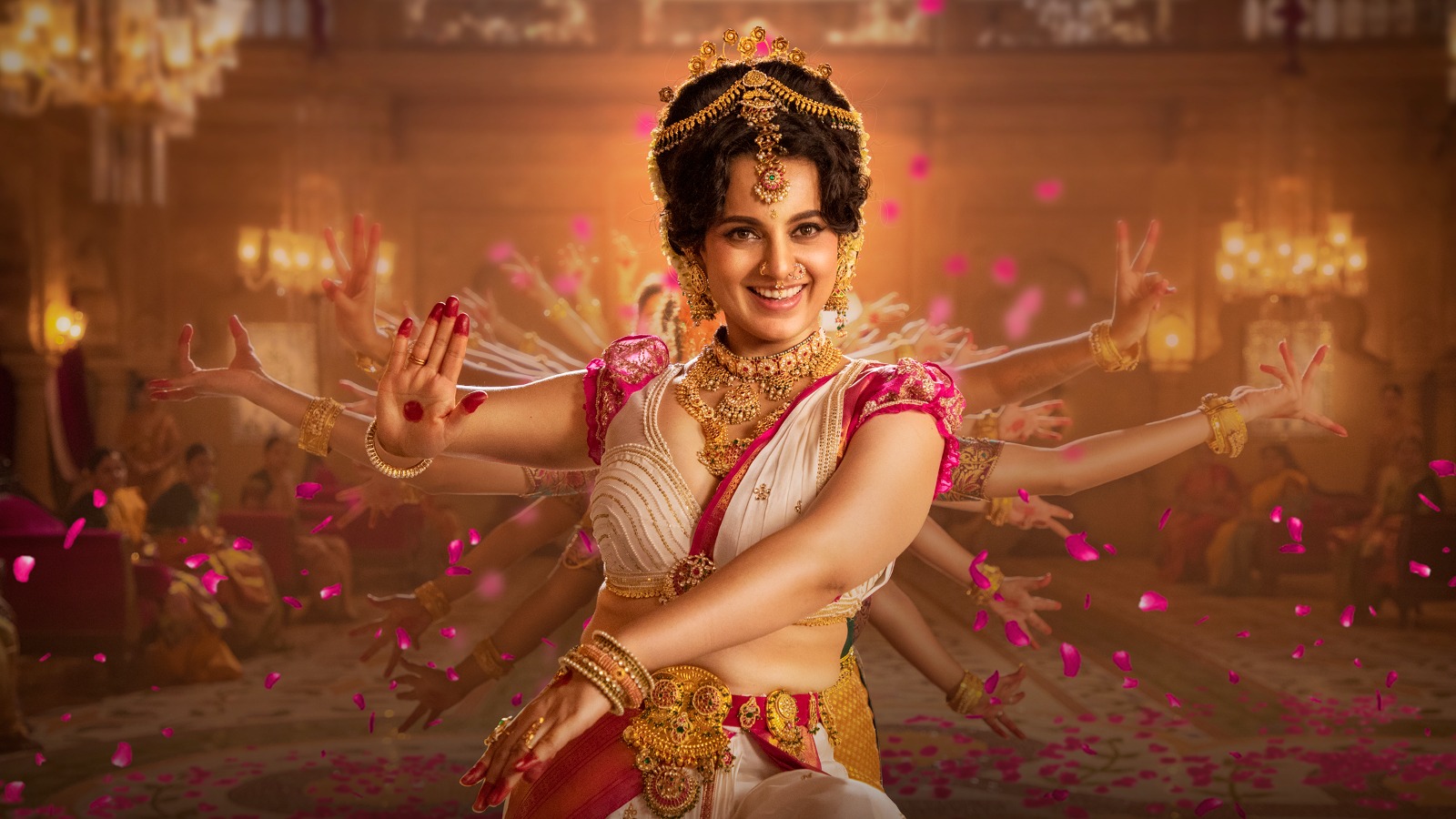 Chandramukhi 2 | ఈ సాంగ్తో.. కంగనాను ‘చంద్రముఖి’గా జడ్జ్ చే యొచ్చా.. Chandramukhi 2 | ఈ సాంగ్తో.. కంగనాను ‘చంద్రముఖి’గా జడ్జ్ చే యొచ్చా..