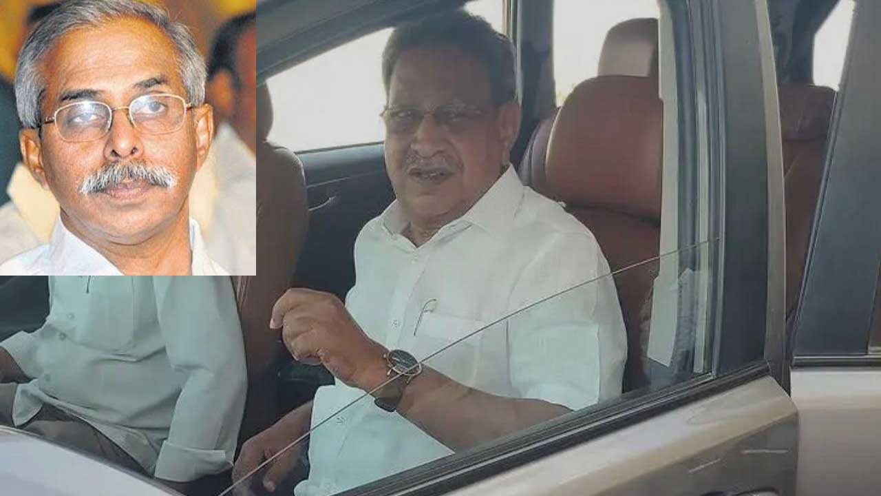YS Bhaskar Reddy | వైఎస్ భాస్కర్ రెడ్డికి.. 12 రోజుల ఎస్కార్ట్ బెయిల్ YS Bhaskar Reddy | వైఎస్ భాస్కర్ రెడ్డికి.. 12 రోజుల ఎస్కార్ట్ బెయిల్