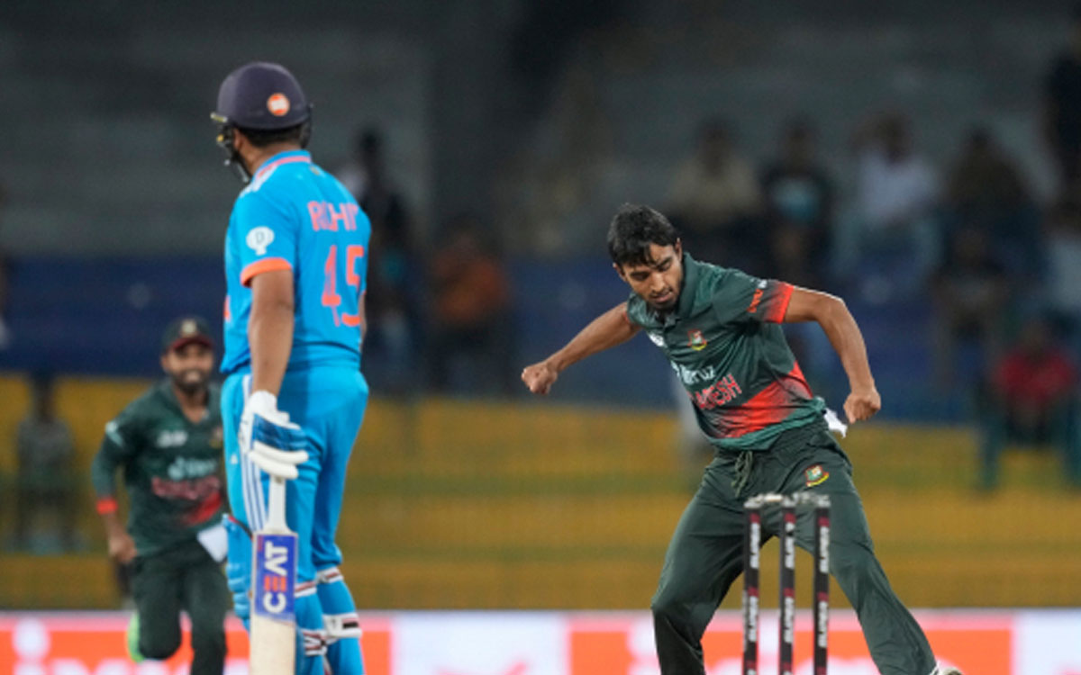 IND vs BAN | ఉత్కంఠ పోరులో చతికిలపడ్డ భారత్.. బంగ్లాదేశ్ ఘన విజయం IND vs BAN | ఉత్కంఠ పోరులో చతికిలపడ్డ భారత్.. బంగ్లాదేశ్ ఘన విజయం