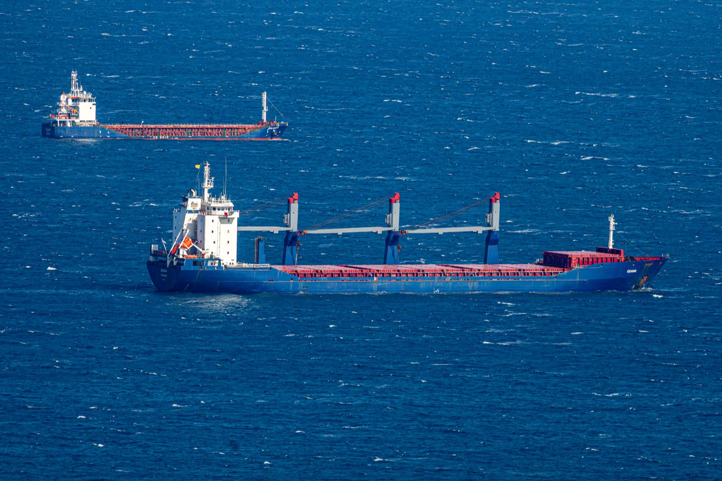 Iran, Oman to Coordinate Hormuz Transits