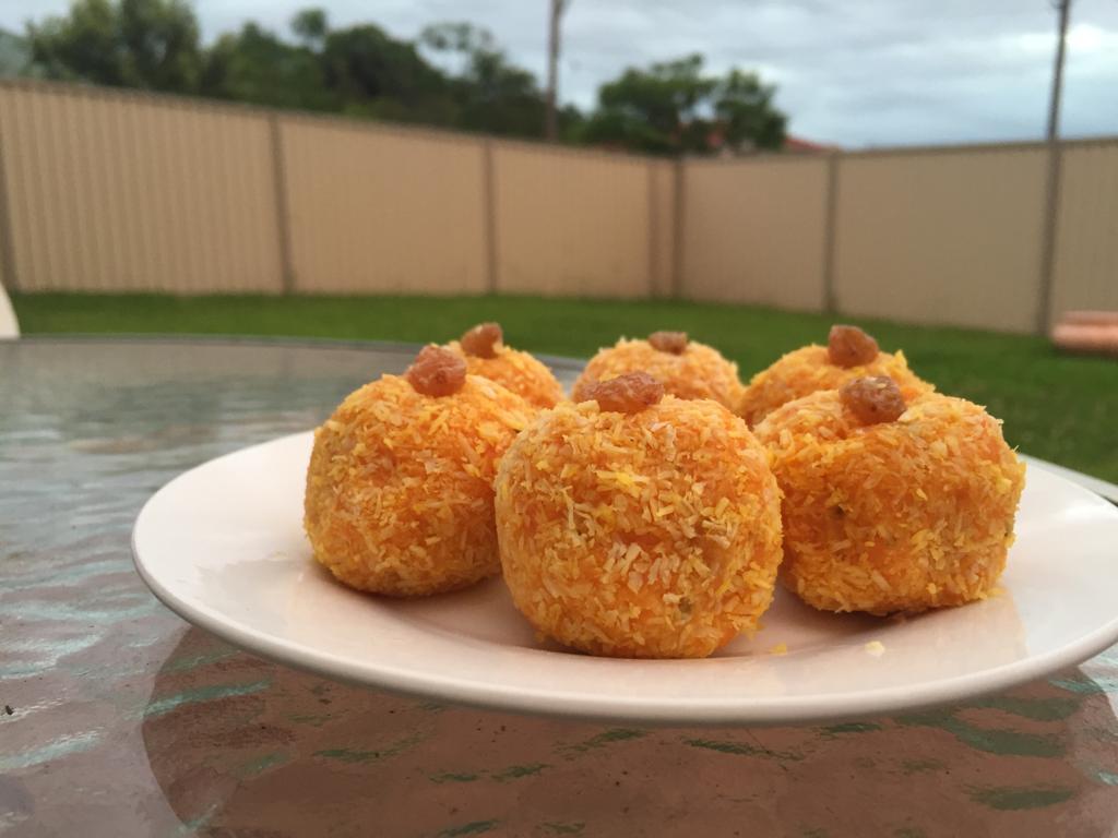 Carrot Laddoo2