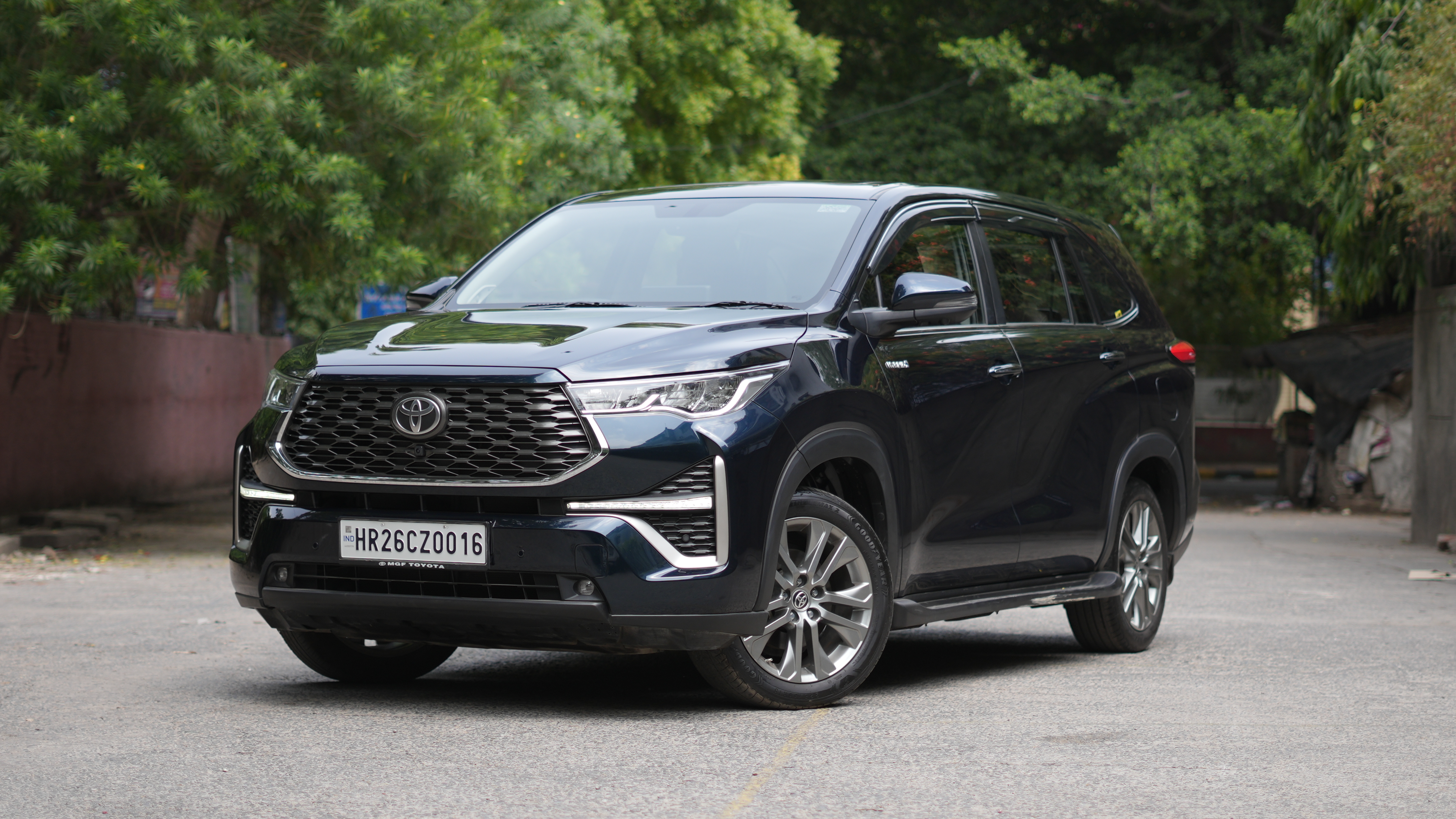 2025 Toyota Innova Hycross ZX Hybrid in Delhi NCR