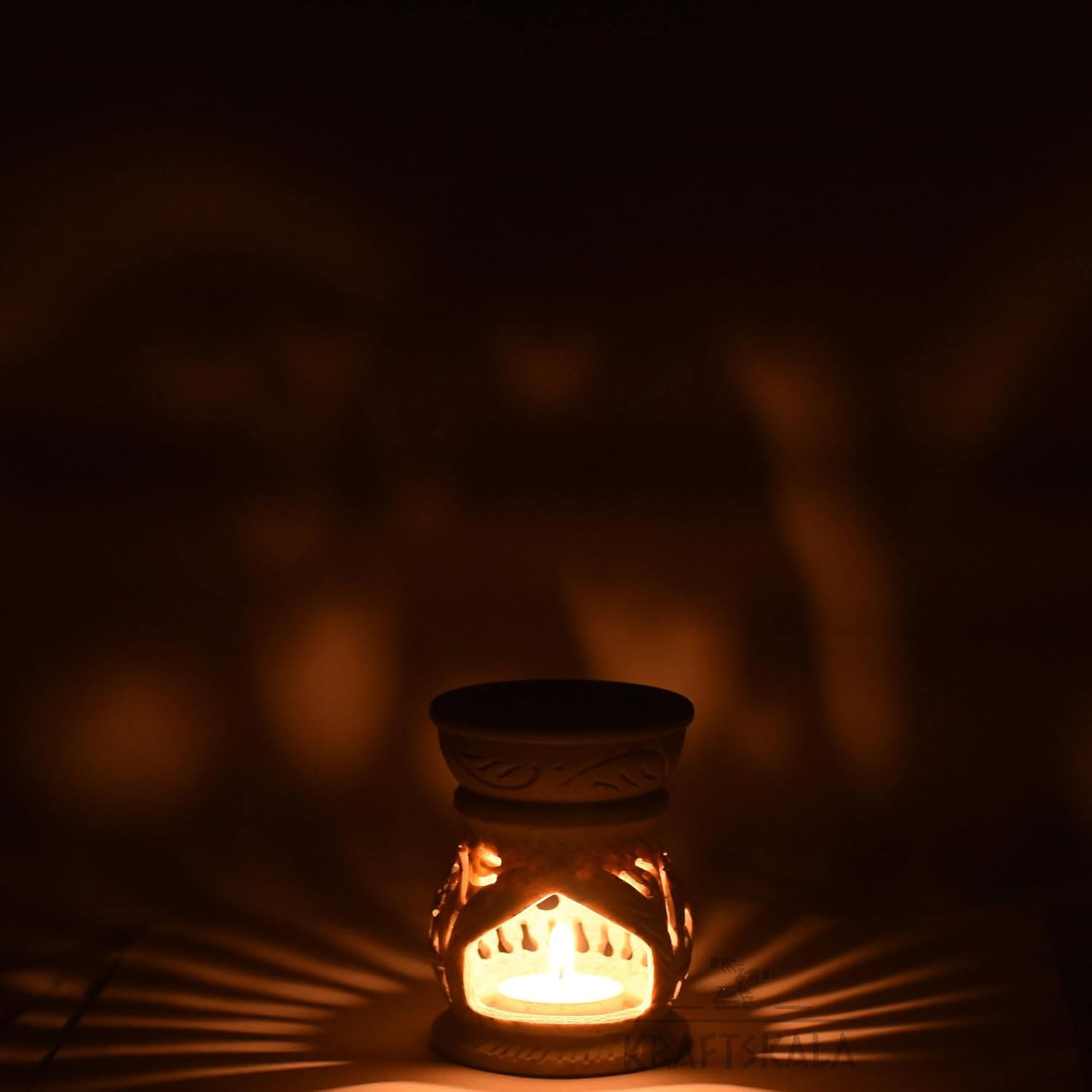 Aroma Oil Diffuser, Essential Oil Burner Diffuser for Home Fragrance, Calmness, Yoga, Meditation (White Stone) — photo — 2 of 7