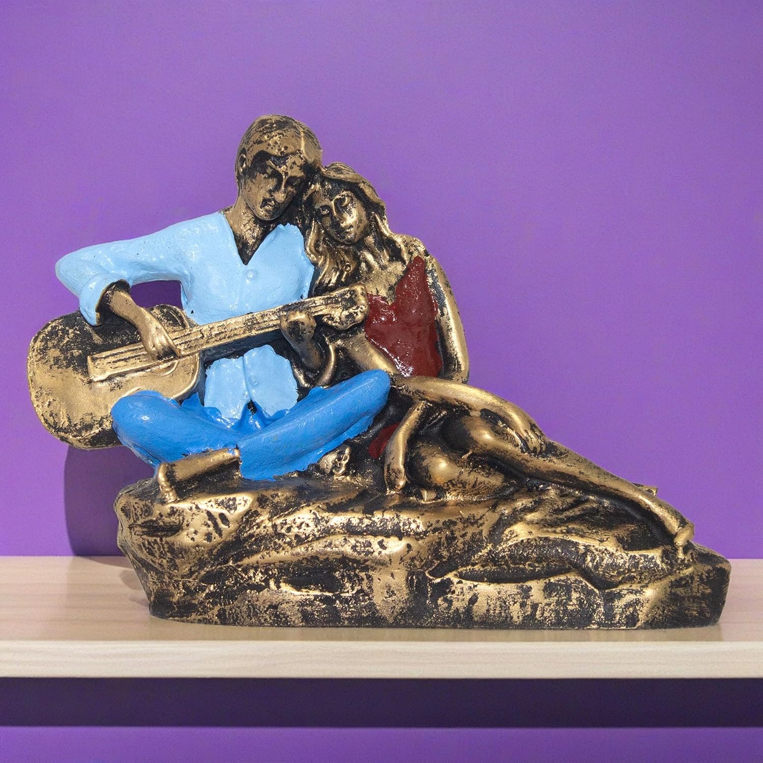Romantic Polyresin Couple Figurine with Guitar - Hand-Painted Love Statue Showpiece for Home Decor & Gifts (Guitar Couple) — photo — 4 of 8