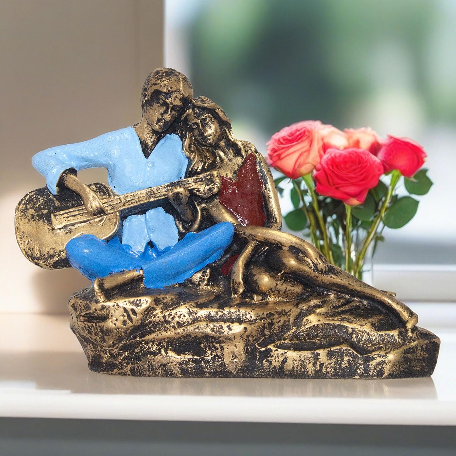 Romantic Polyresin Couple Figurine with Guitar - Hand-Painted Love Statue Showpiece for Home Decor & Gifts (Guitar Couple) — photo — 5 of 8