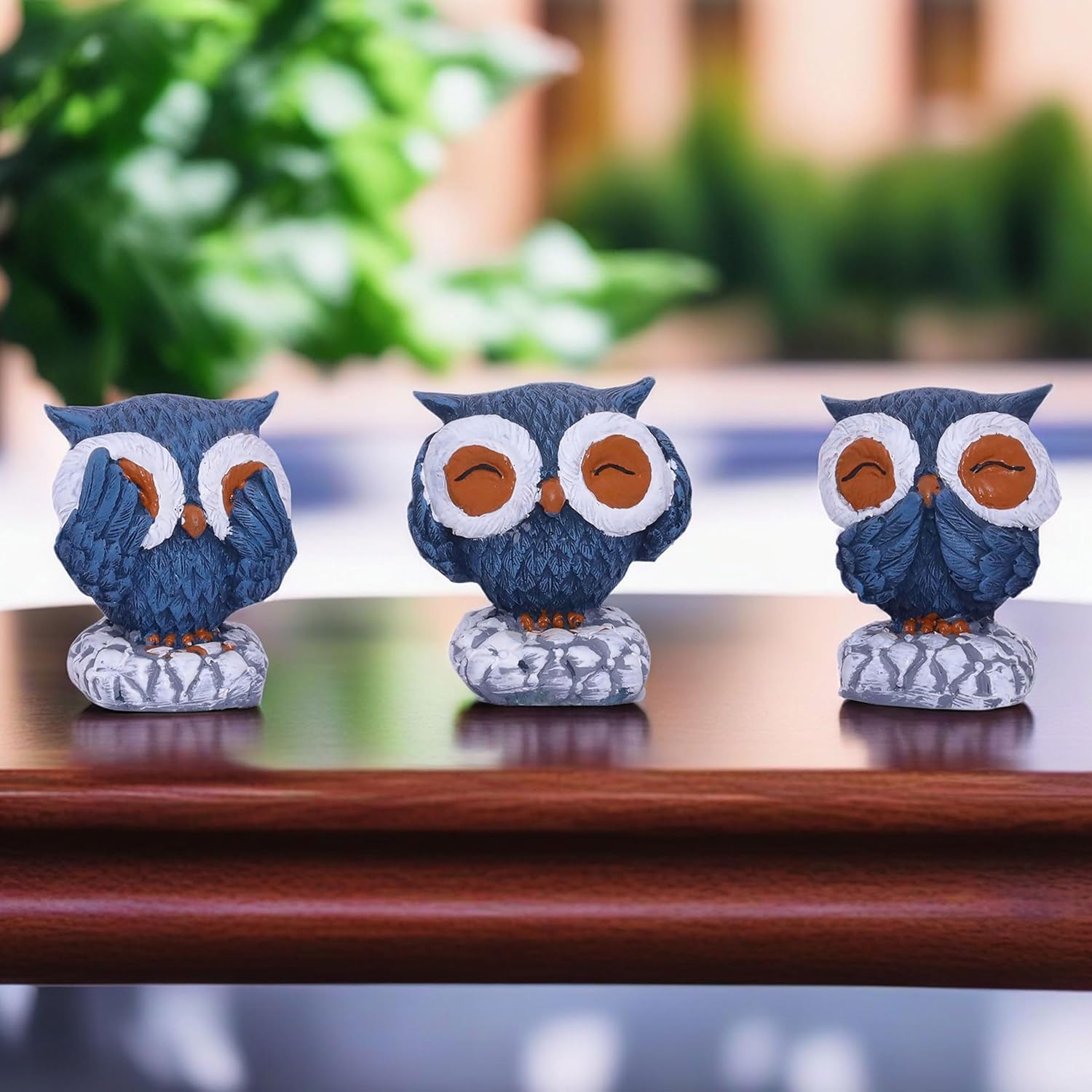 Charming Trio of Wisdom Owls - Hand-Finished Deep Blue Decorative Figurines with Textured Plumage - Perfect for Bookshelf, Desk, Home Decor - Symbolic Artisanal Owl Statues — photo — 6 of 8