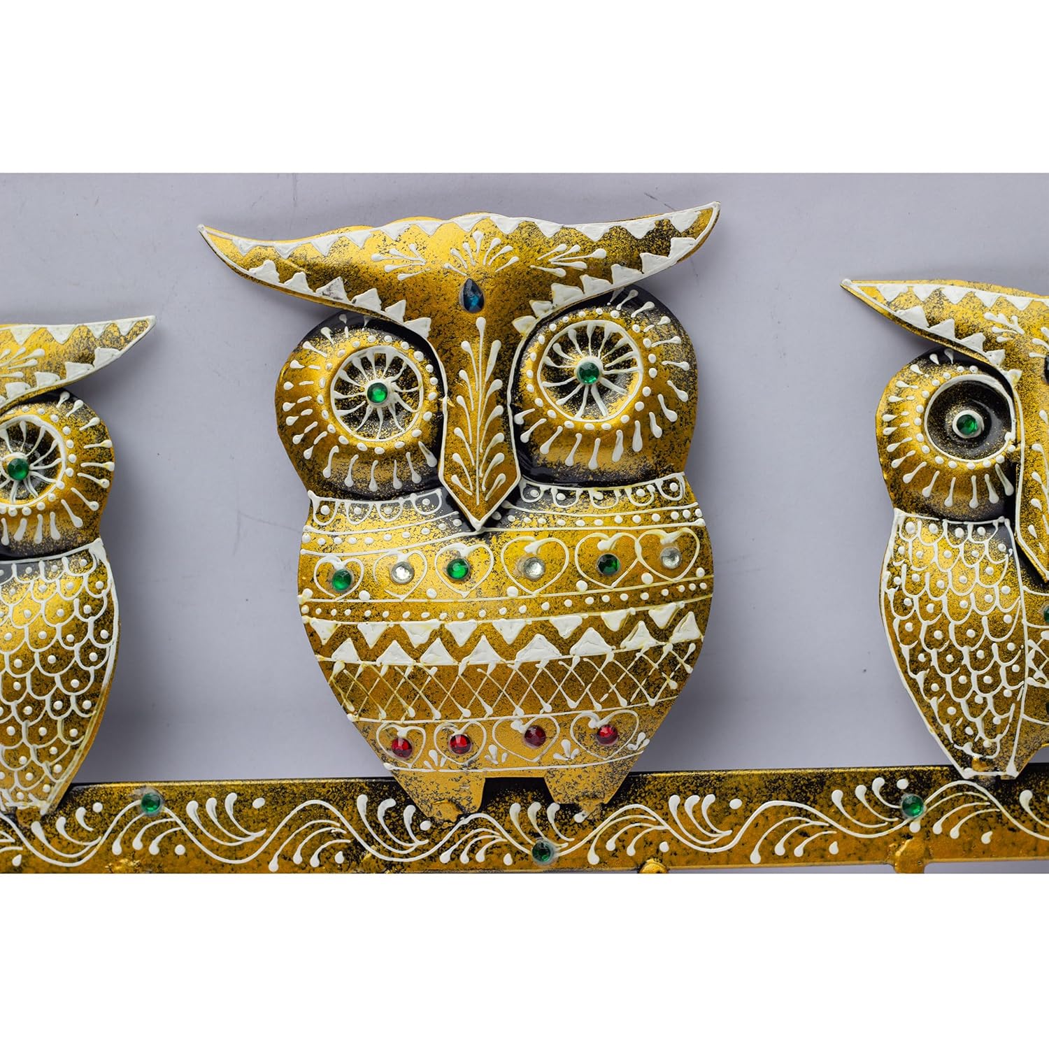 Owl-Themed 6 Key Chain Holder - Heavy Metal Wall-Mounted Key Organizer - Home & Outdoor Décor Key Rack Large Sturdy Key Slots - Easy to Hang, Perfect for Entrance Doorway, Living Room (Owl) — photo — 3 of 8