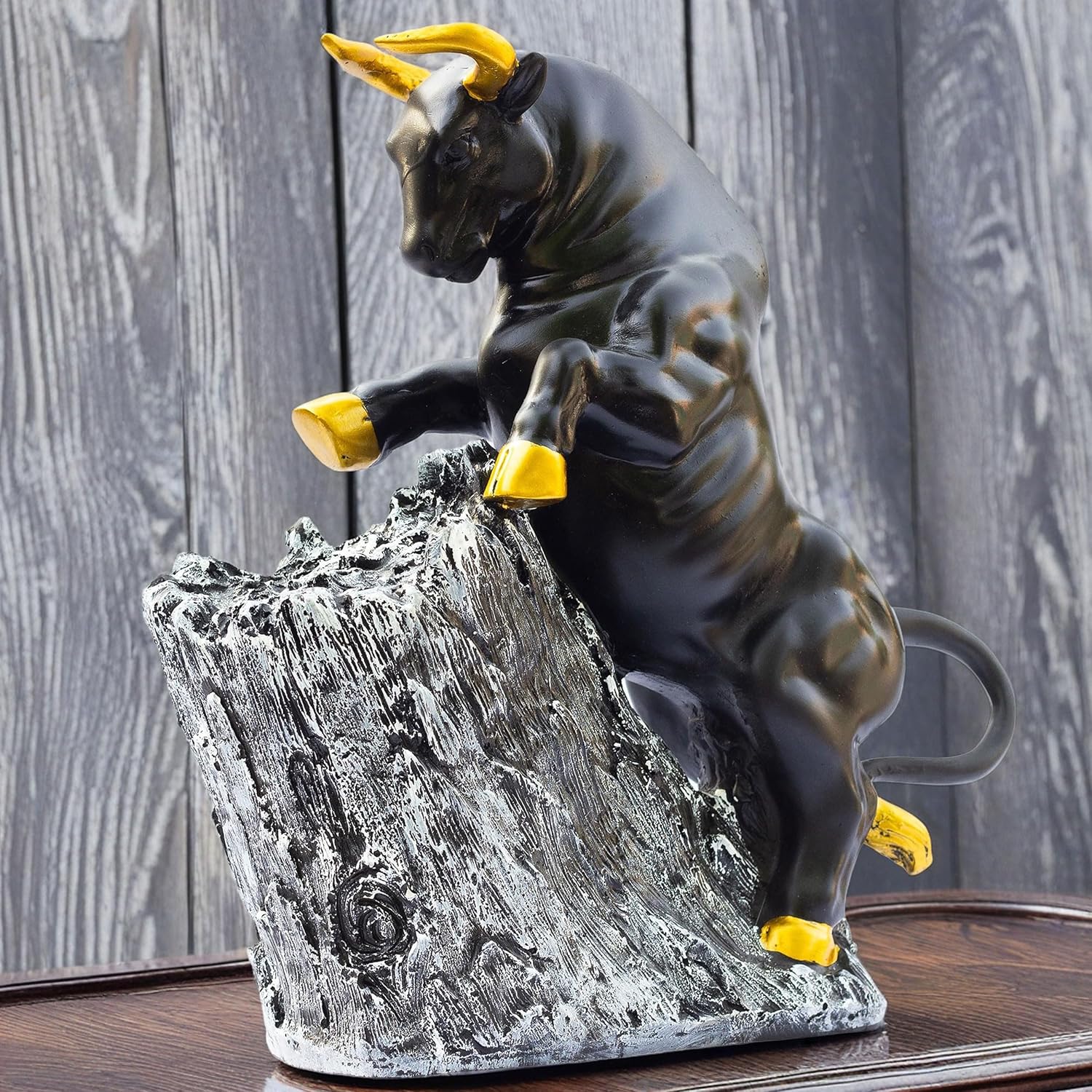 Roaring Bull Showpiece Figurine – 10x3x10 Inch Abstract Animal Decor for Home Office – Black Resin Sculpture with Golden Accents – Housewarming Birthdays and Special Occasions (The Bull) — photo — 3 of 9