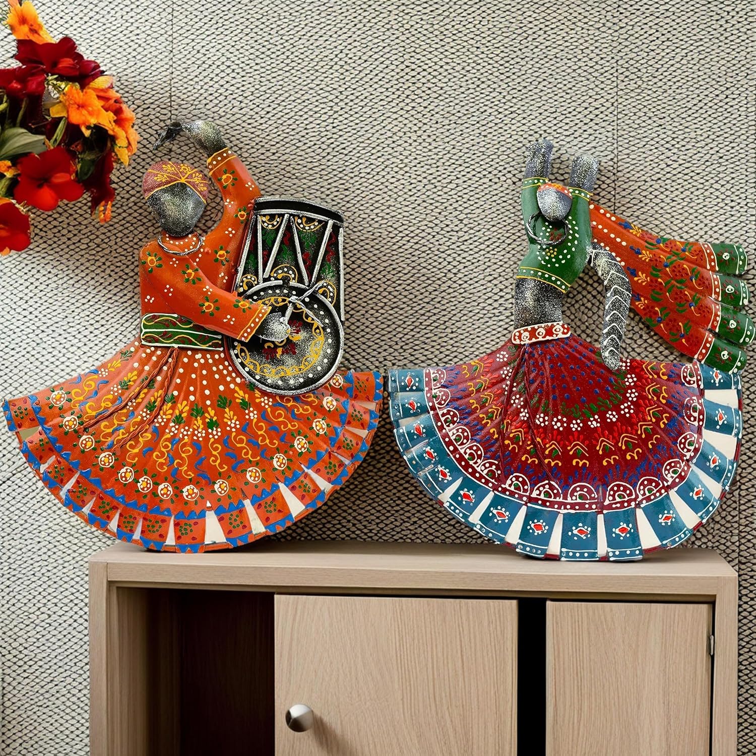 Handcrafted Ghoomar Dancer Wall Decor Metal Showpieces – Traditional Handpainted Art for Living Room, Bedroom, Office – for Housewarming, Festivals, Weddings – 12x14 inch (Lehariya Dancers) — photo — 9 of 9
