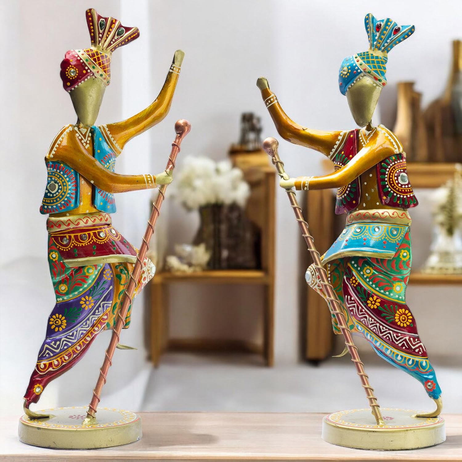 Handcrafted 14-Inch Bhangra Dancer Statues – Vibrant Punjabi Folk Dance Metal Showpiece Set for Traditional Indian Home Décor – Ethnic Festival Gift — photo — 2 of 7