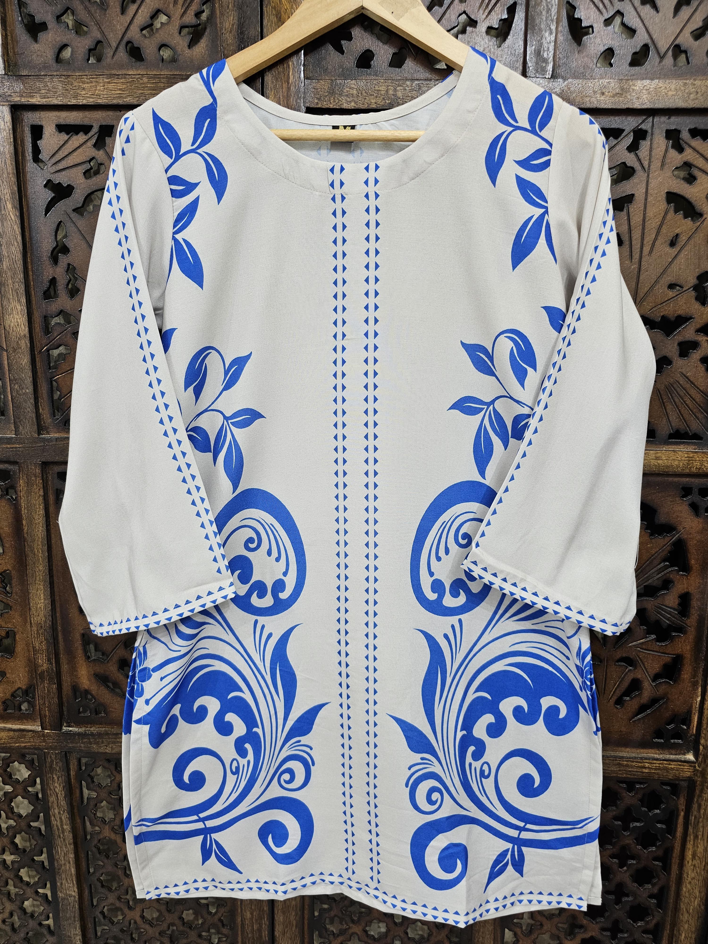 Blue White Rayon Straight Baroque Print Kurta Pant Co-Ord Set view 2
