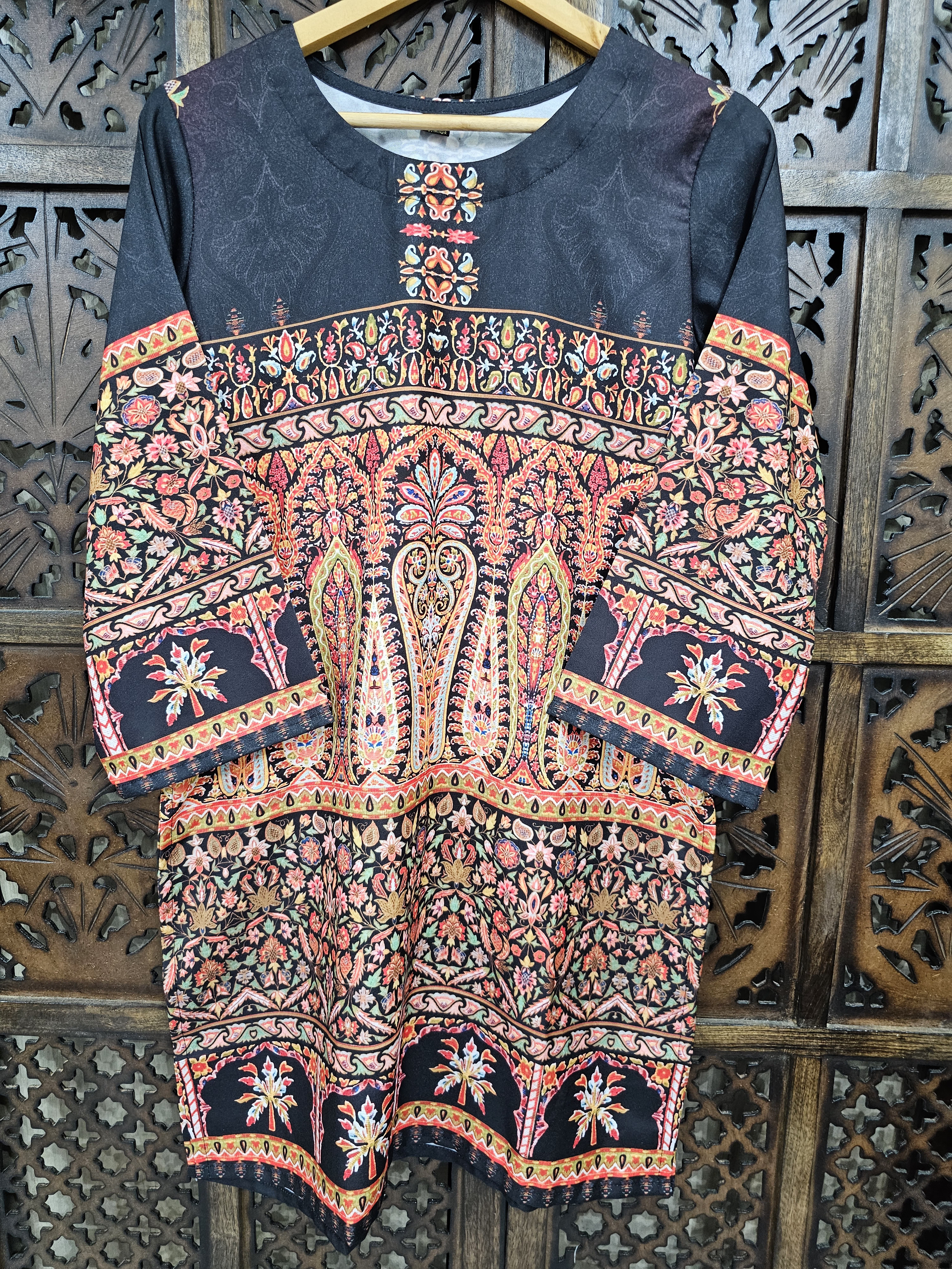 Black Rayon Straight Kashmiri Paisley Print Kurta Pant Co-Ord Set alternate