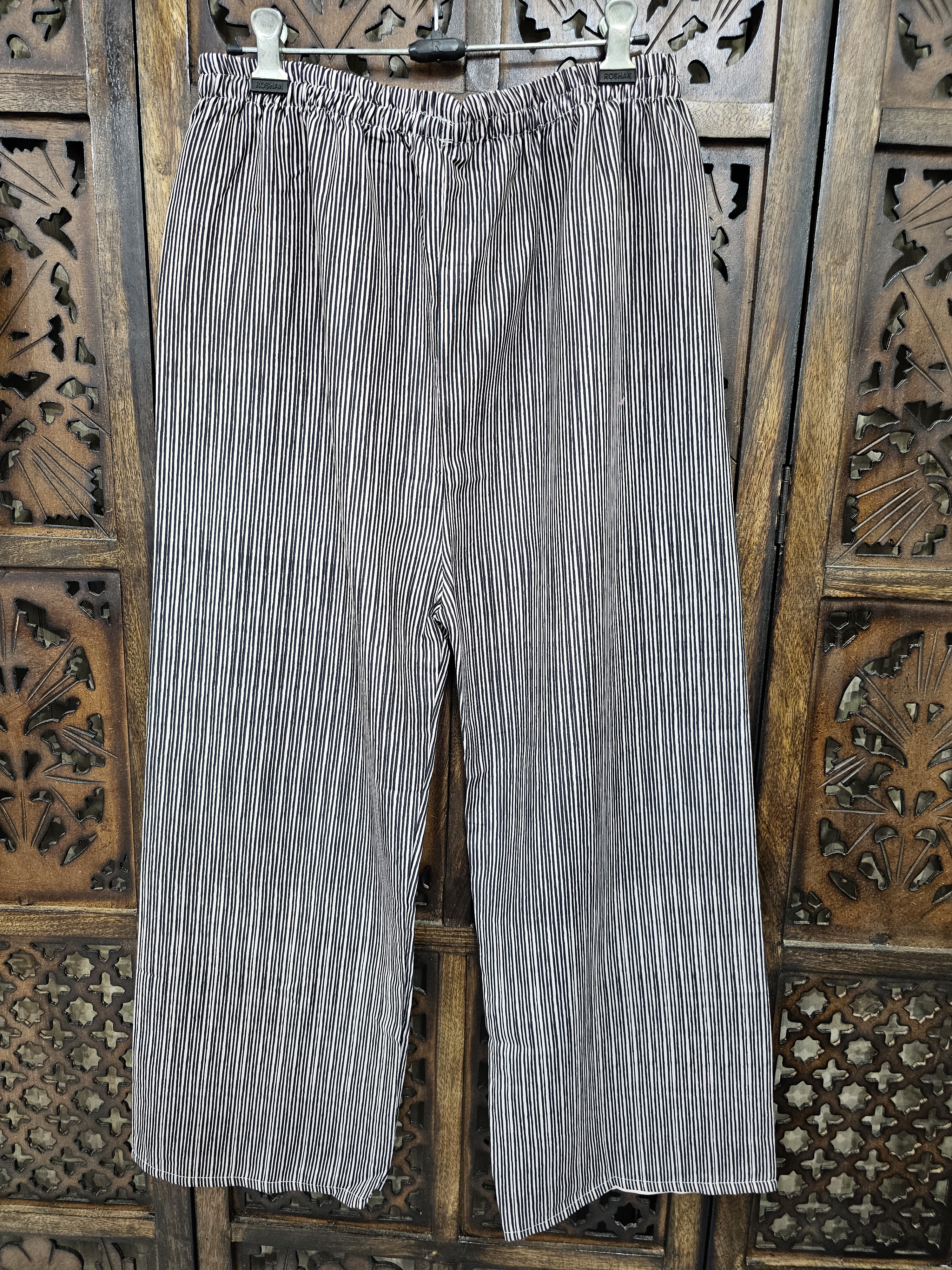 Black White Rayon Straight Kurta Pant Co-Ord Set view 4