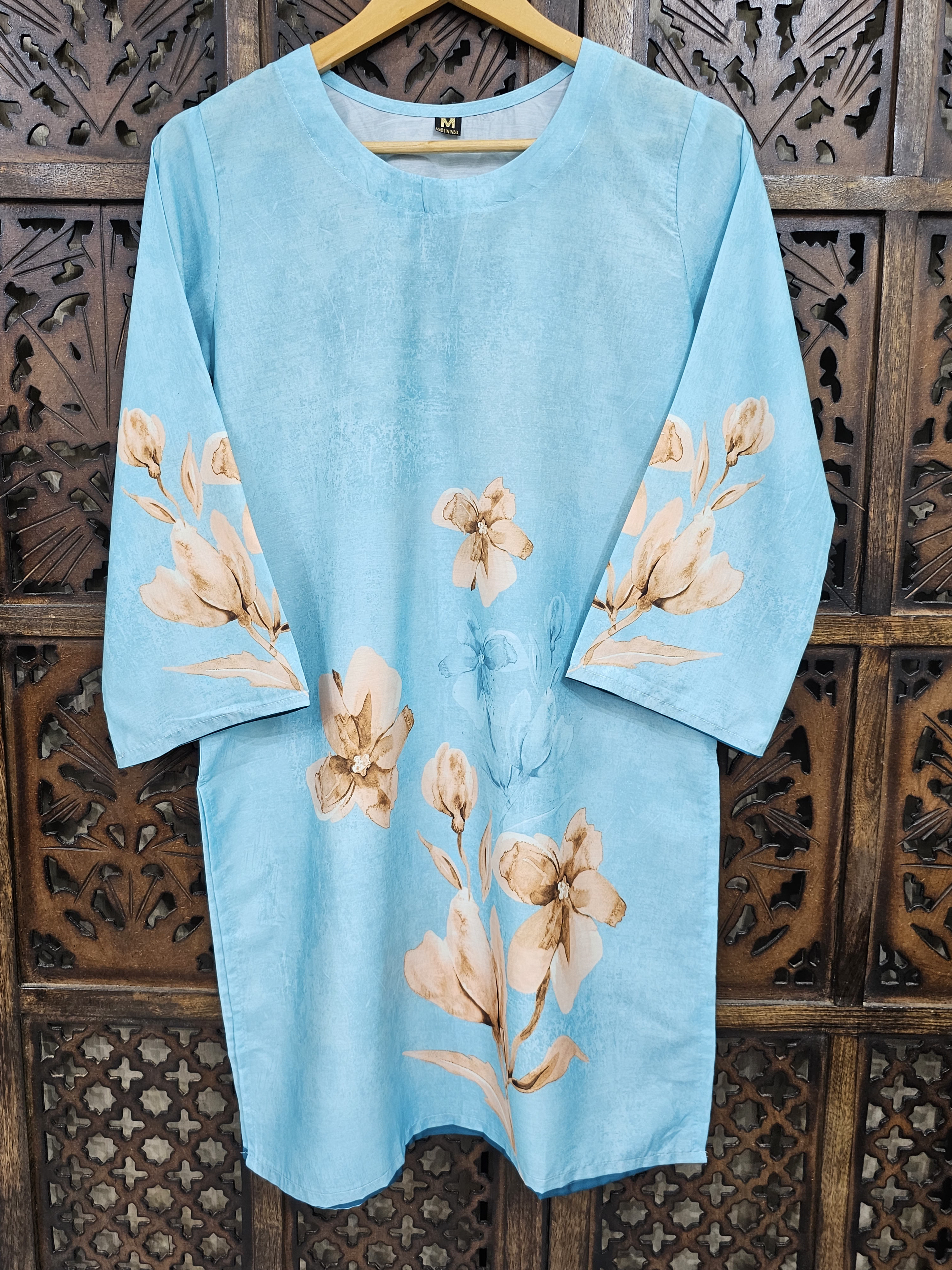 Blue Muslin Straight Floral Print Kurta Pant Co-Ord Set alternate