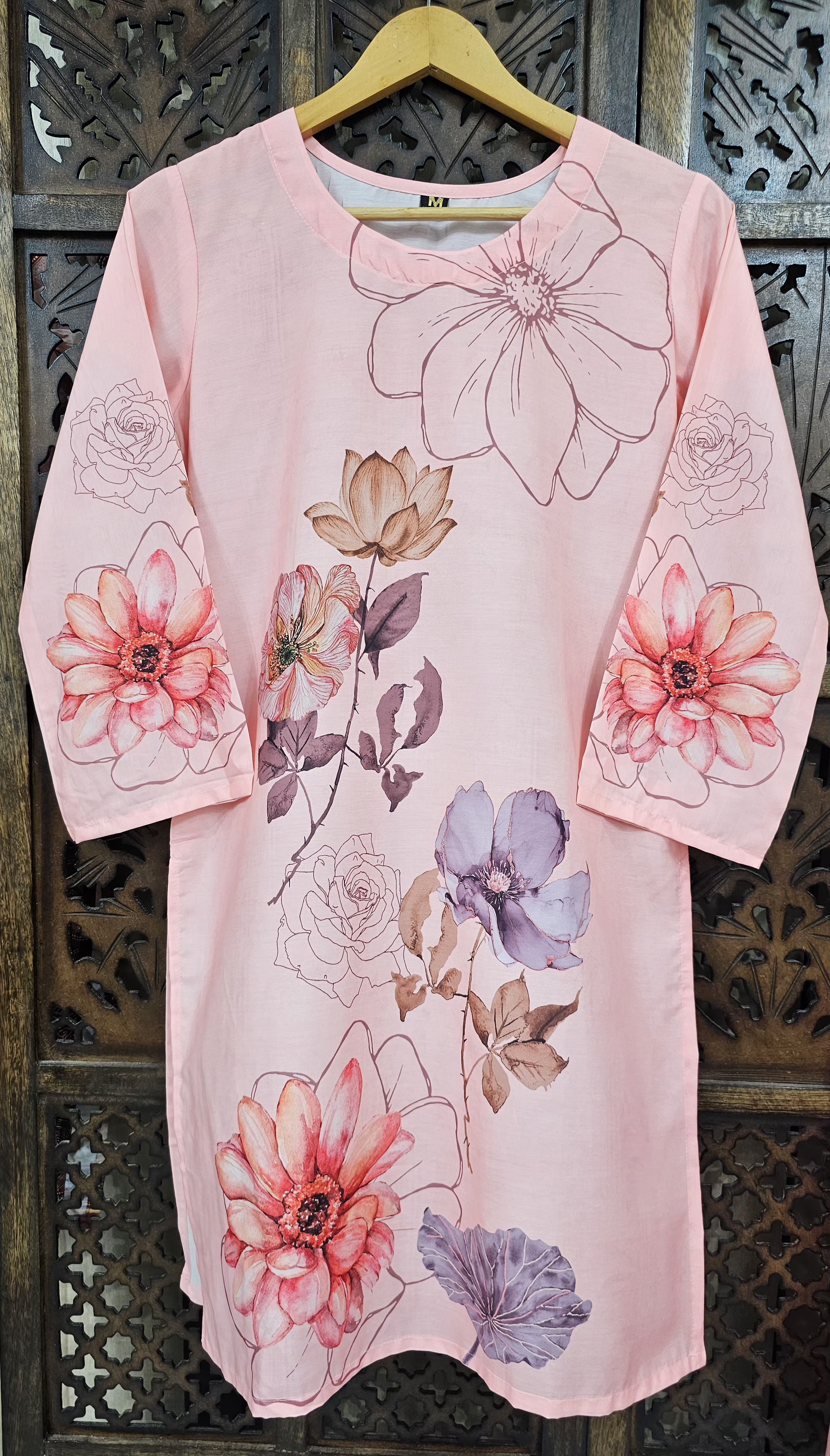 Pink Muslin Straight Floral Print Kurta Pant Co-Ord Set view 3