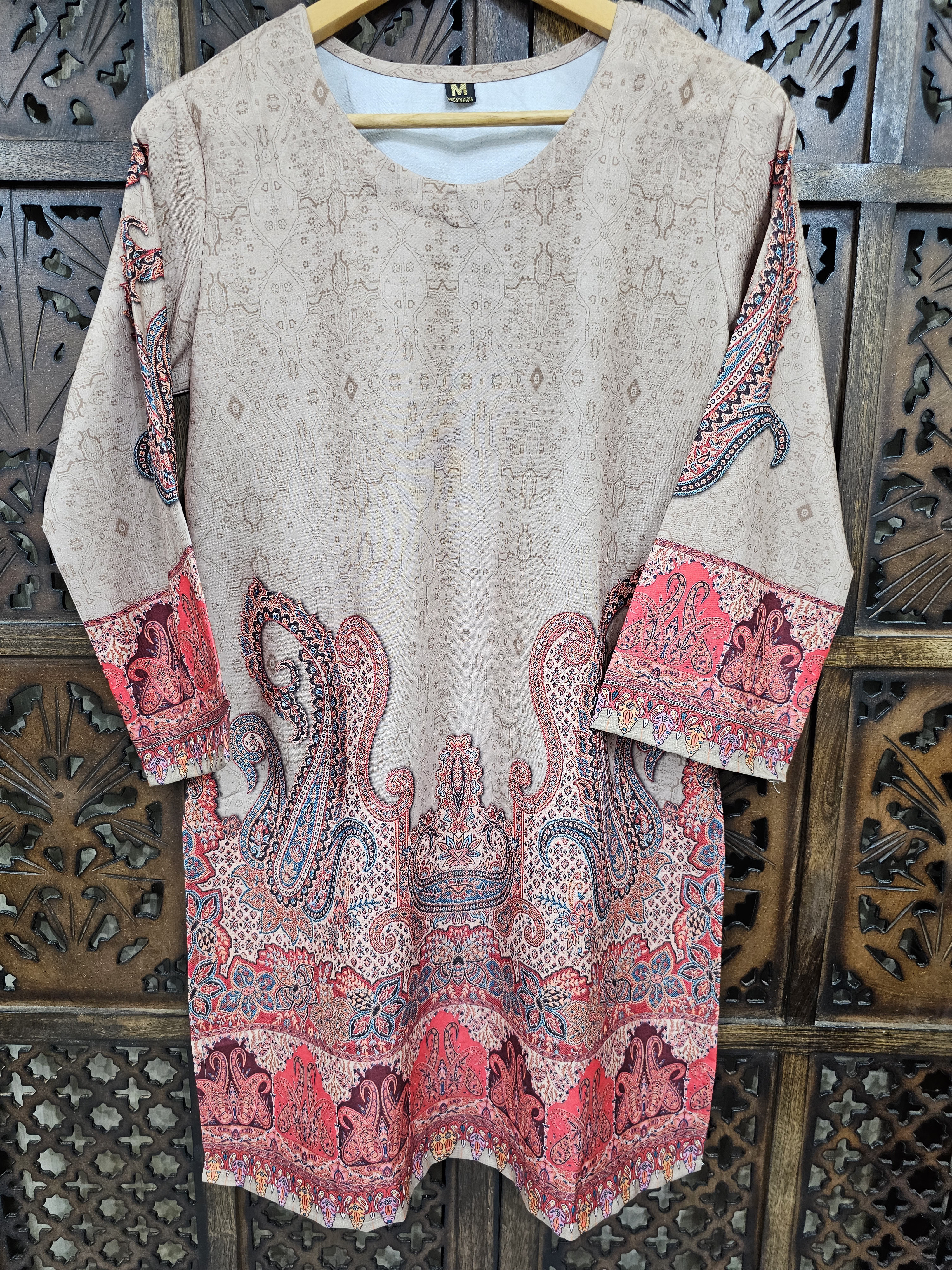 Off White Rayon Straight Paisley Print Kurta Pant Co-Ord Set alternate