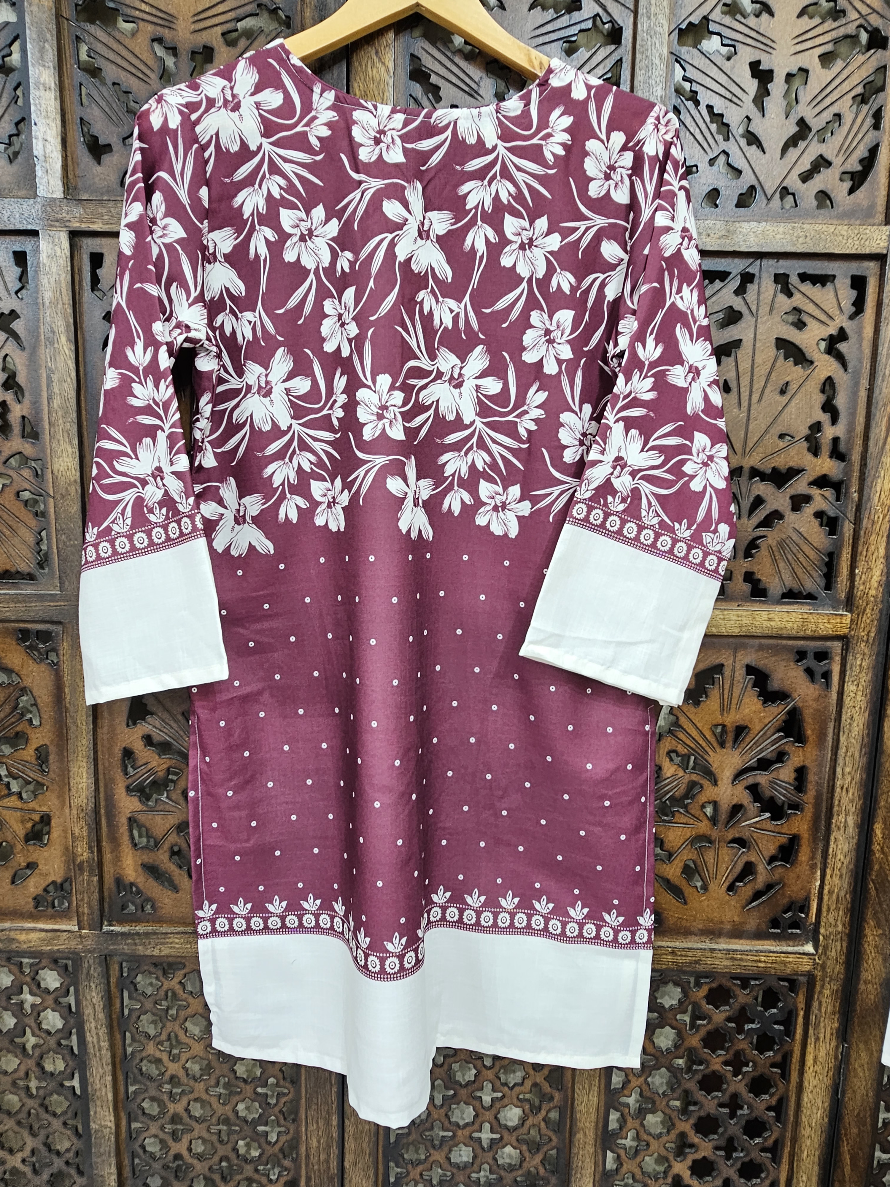 Maroon White Turkish Slub Cotton Straight Floral Print Kurta Pant Co-Ord Set view 3