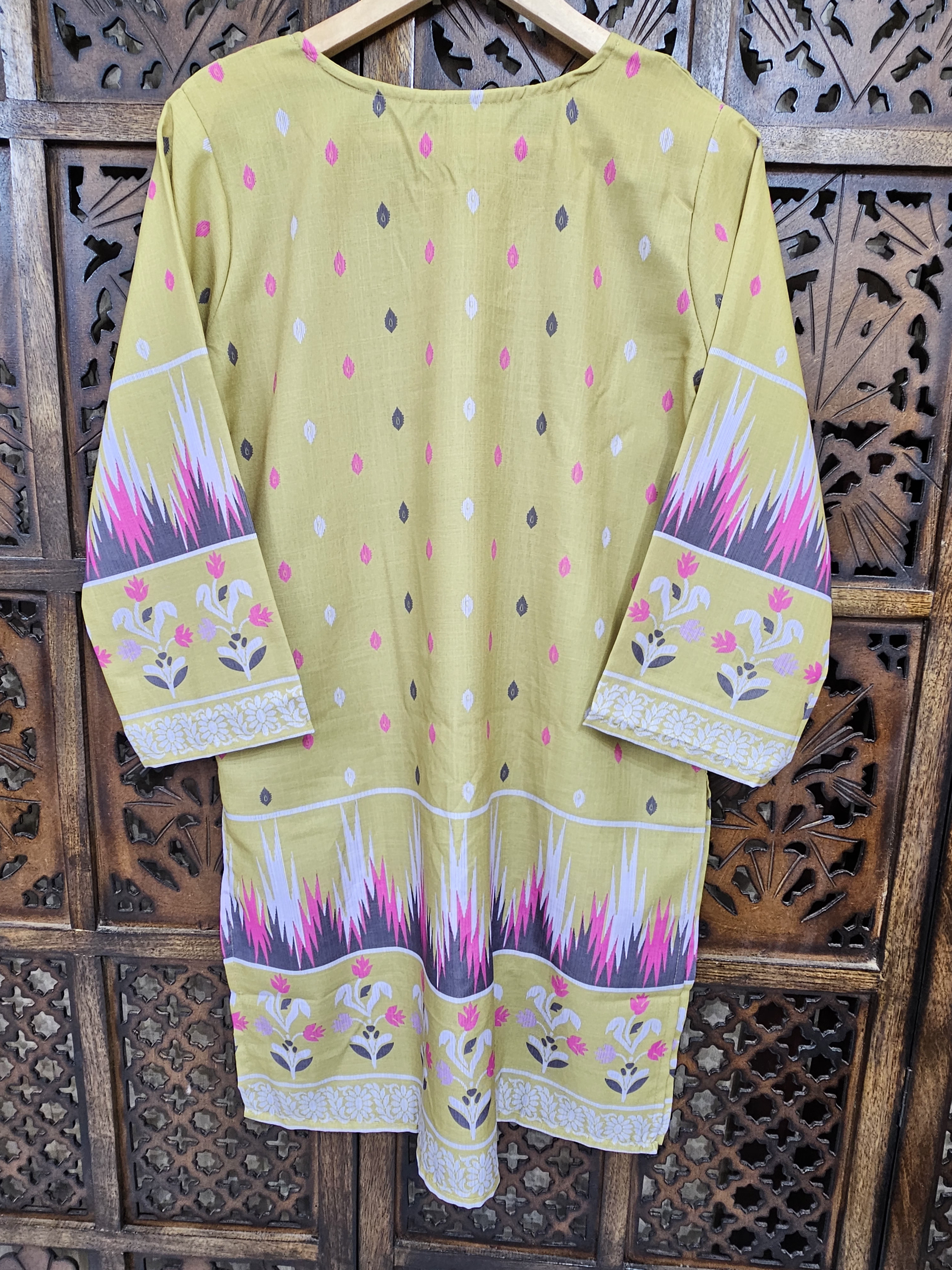Multicolor Turkish Slub Cotton Straight Floral Print Kurta Pant Co-Ord Set view 3