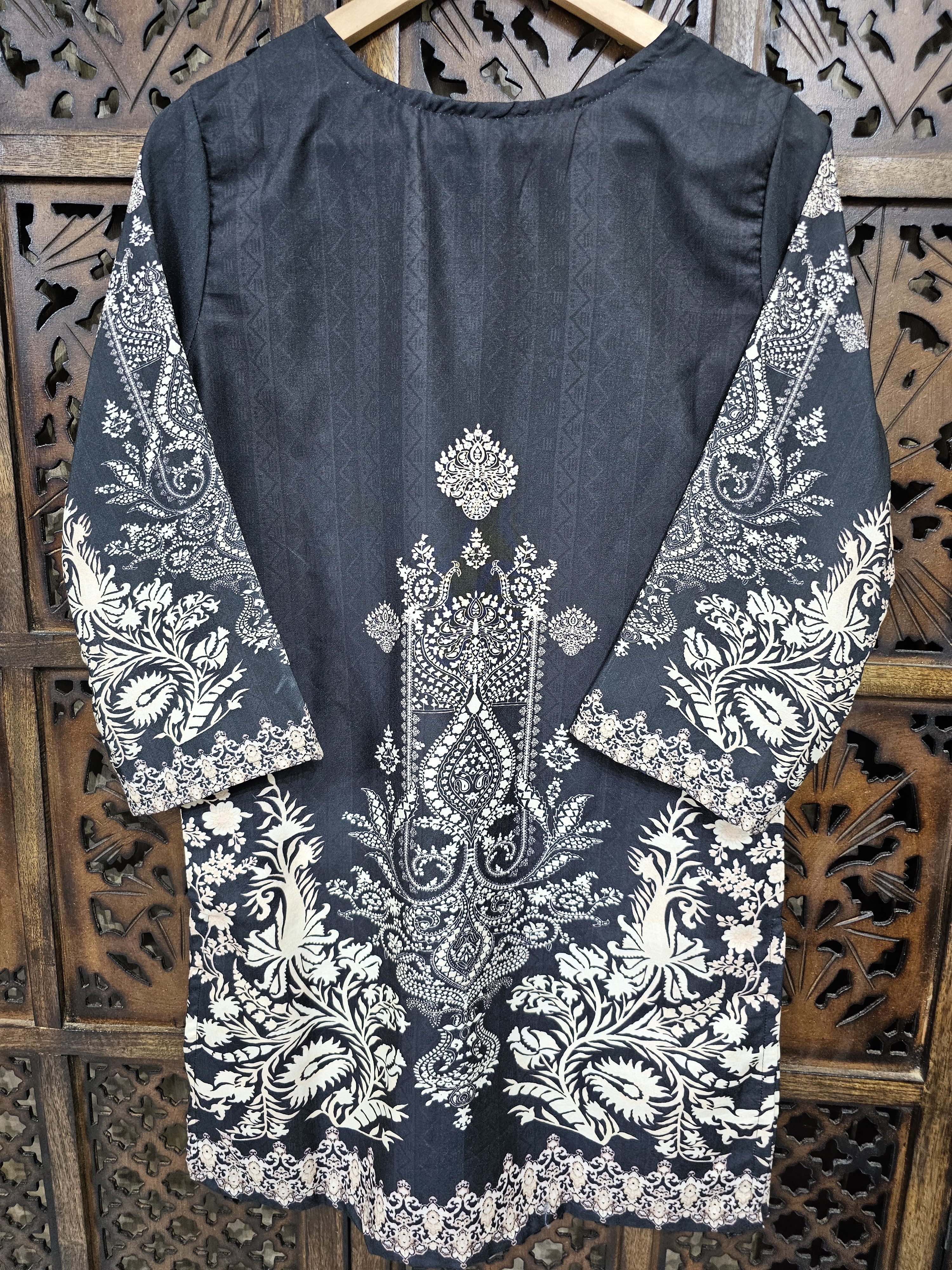 Charcoal Grey Rayon Straight Paisley Print Co-Ord Set view 3