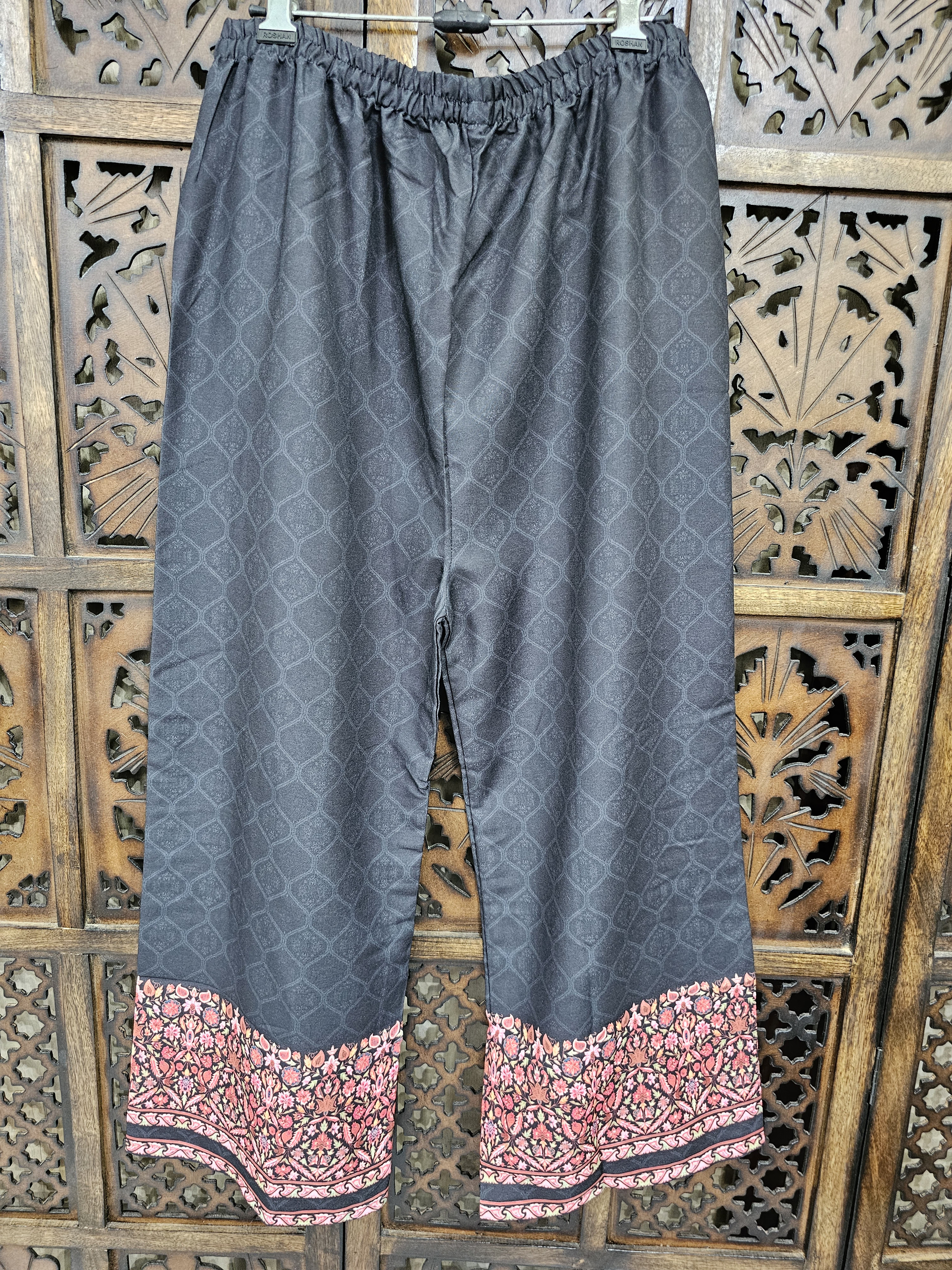 Charcoal Grey Rayon Straight Paisley Print Kurta Palazzo Co-Ord Set view 4