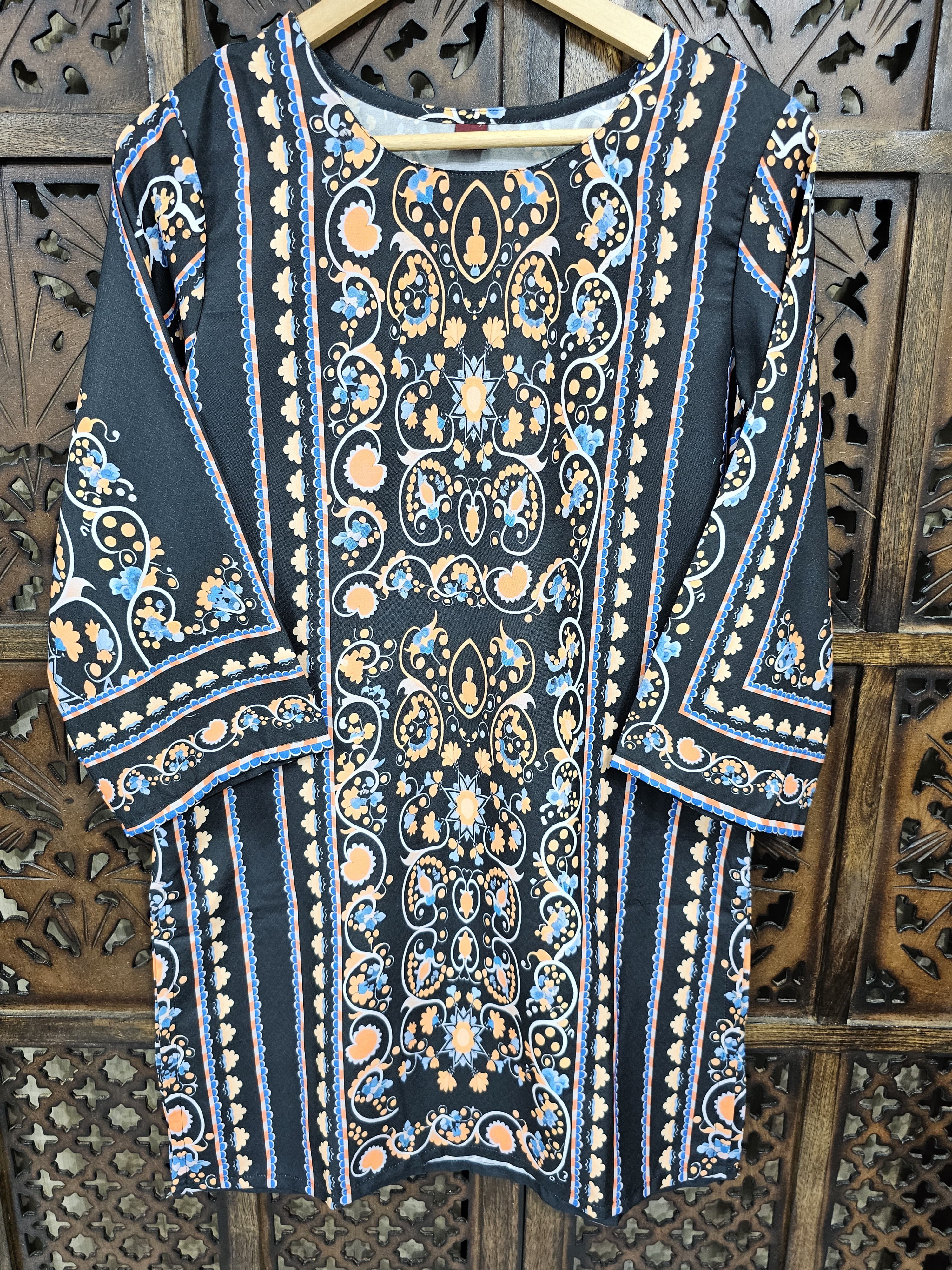 Black Rayon Straight Ethnic Print Kurta Palazzo Co-Ord Set alternate