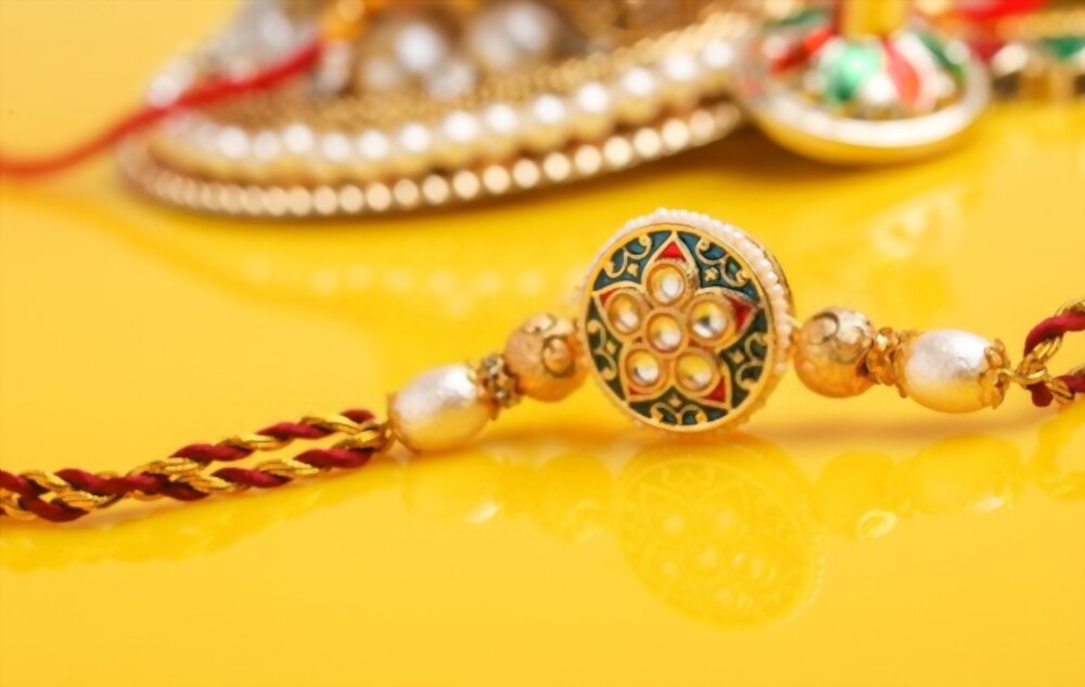 Celebrate Raksha Bandhan: Send Rakhi To Bhopal