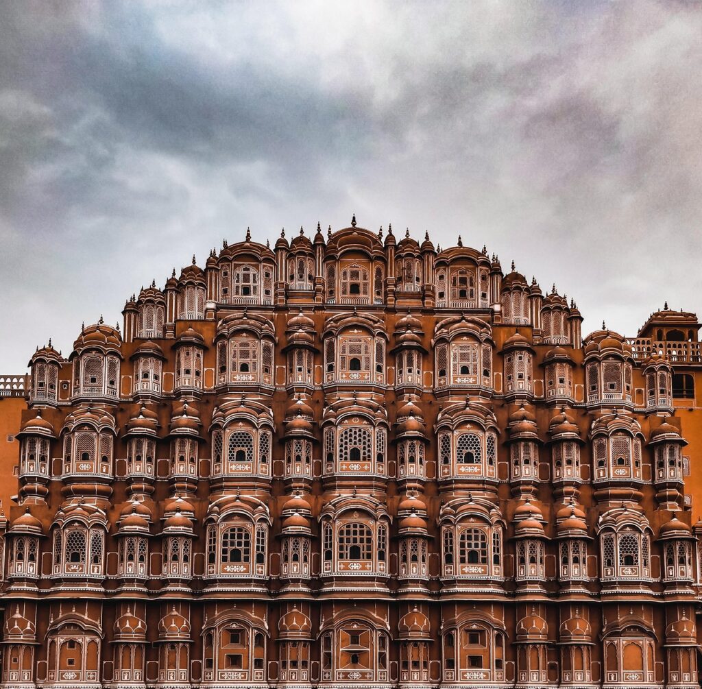 Top 10 Tourist Attractions in Jaipur You Can’t Miss