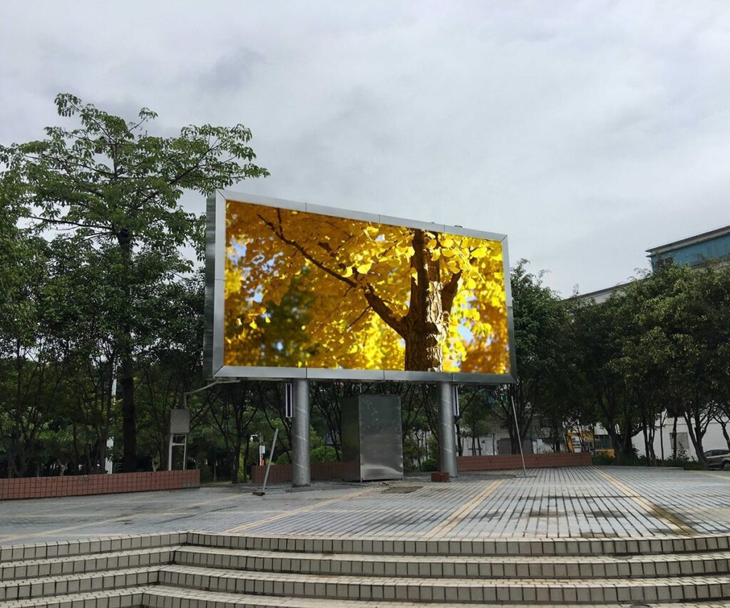 The Role of Outdoor LED Screens in Smart City Development