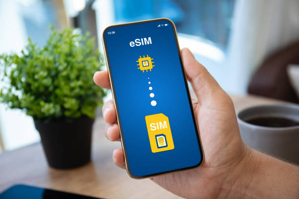Stay Online While Traveling: Why eSIM is the Best Choice
