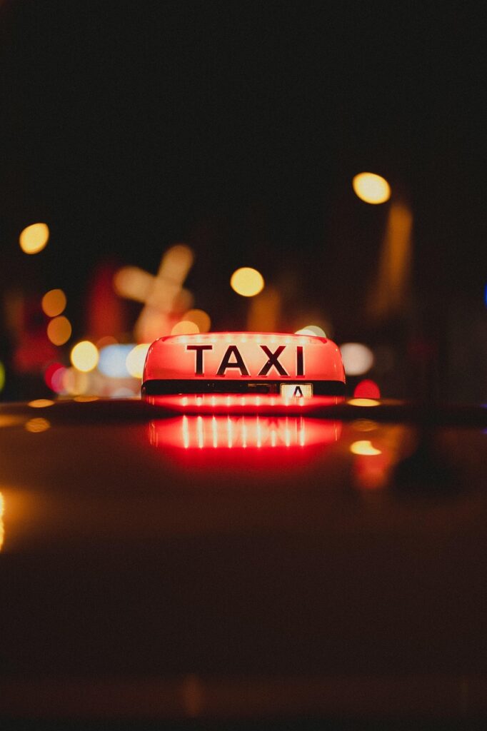 Best Taxi Service in Lucknow | Reliable & Affordable Local Taxi in Lucknow