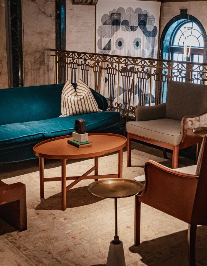 The Global Appeal of Pre-Loved Home Furnishings in a Thriving UAE Hub