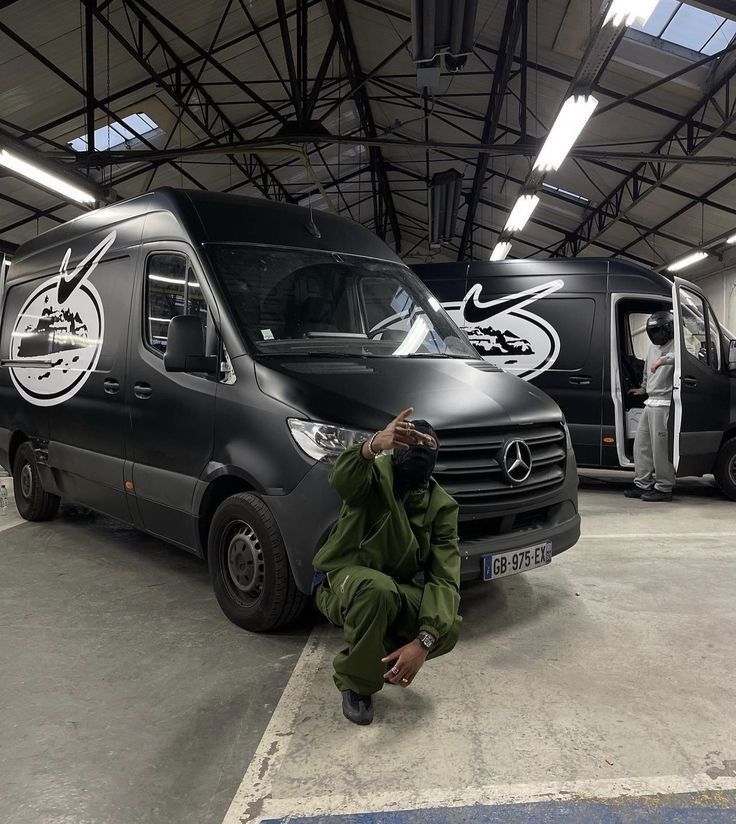 What Makes Air Max 95 Corteiz Perfect for Street-Lux Outfits?