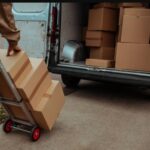 How to Choose the Right Removalists for a Hassle-Free Moving Experience