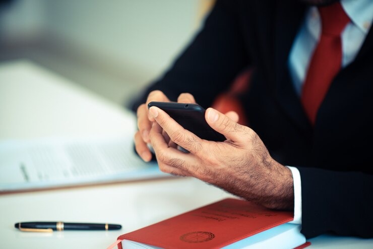 Where to Find Reliable Mobile Notary Services Playa del Rey?