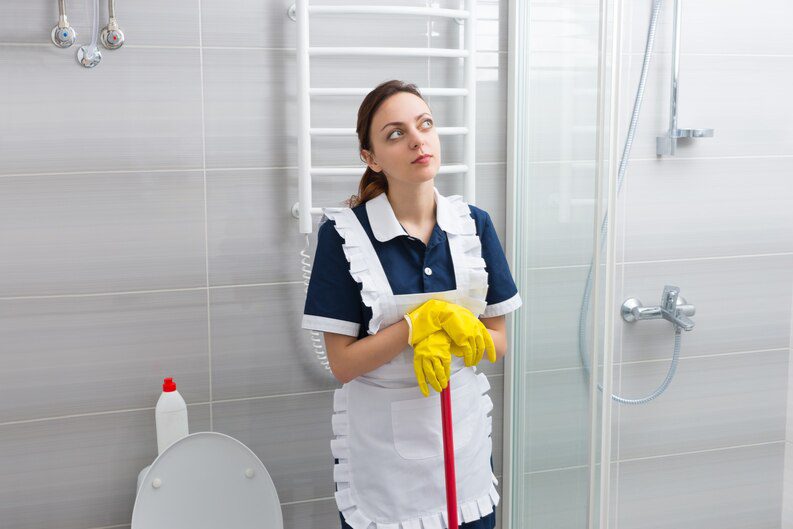 Why Choose Professional Bathroom Cleaning Services in Mohali for Christmas 2025?