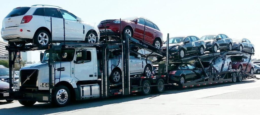 Why Proper Auction Vehicle Transport Improves Vehicle Value