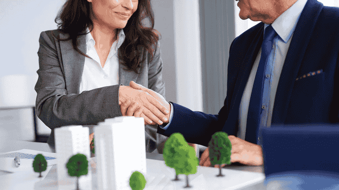 Top Off-Grid Features for High-End Luxury Real Estate Buyers