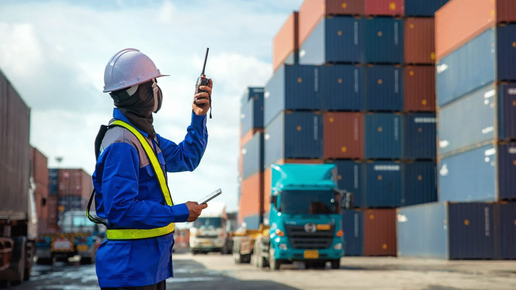 How Fast Can a Package Reach Buyers Using Forwarding Services?