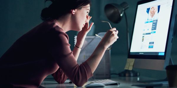 Too Much Screen Time? Understanding Screen Time Effects on Brain, Sleep & Hormones