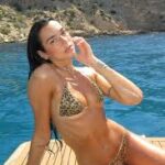 Advantages of Selecting Professional Bangalore Escort Services