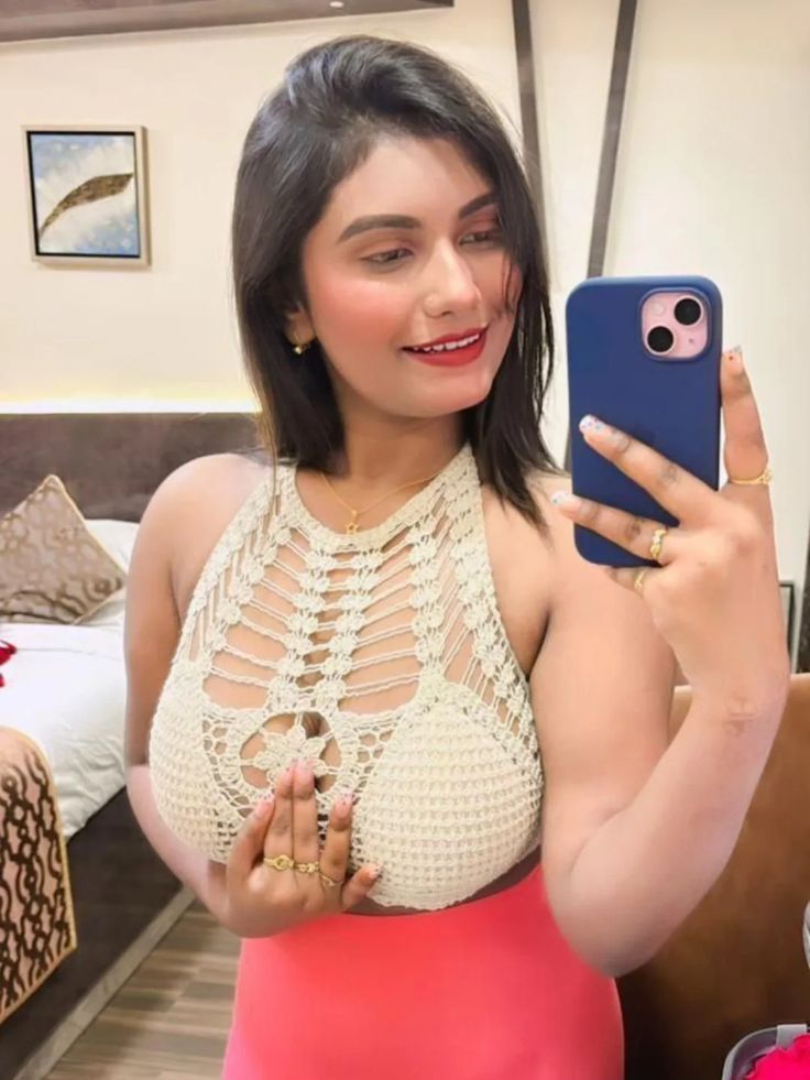 Chennai Escort Service: ₹13500/- With Cash Pay Room Delivery