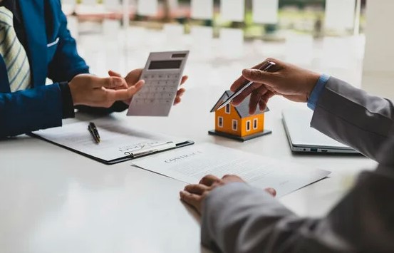 Why Hiring a Land Purchase Agent Makes Smart Property Decisions Easier