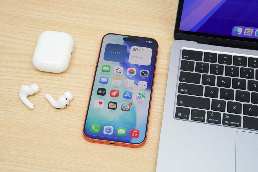 The Role of AR and VR in Dubai Online Stores