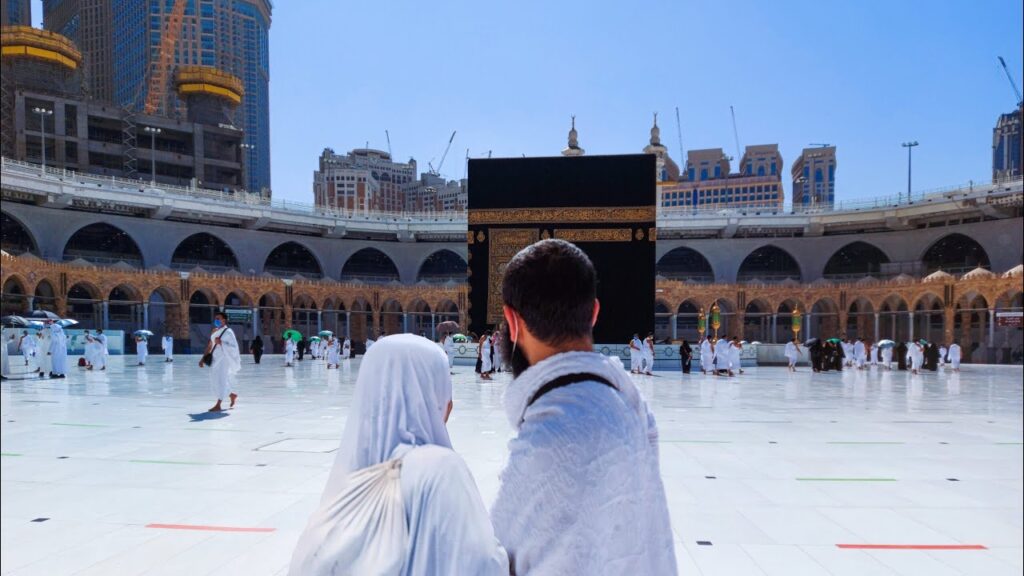 When Is the Cheapest Time to Book Umrah Packages?