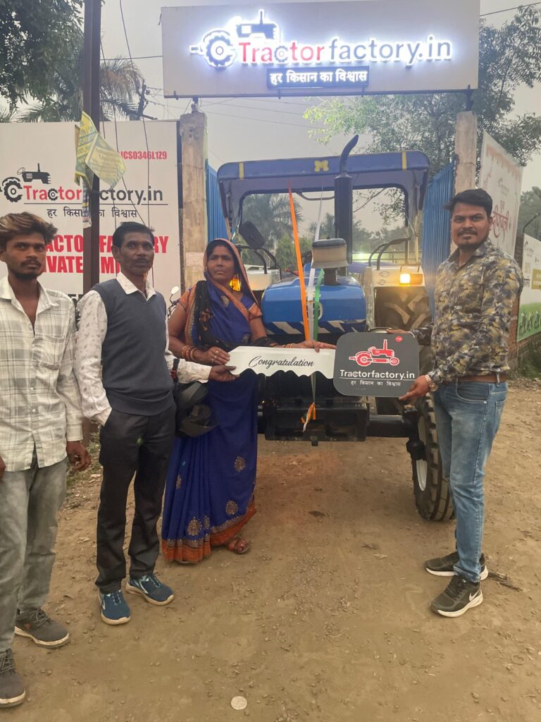 The Quiet Strength of Old Tractors That Refuse to Quit