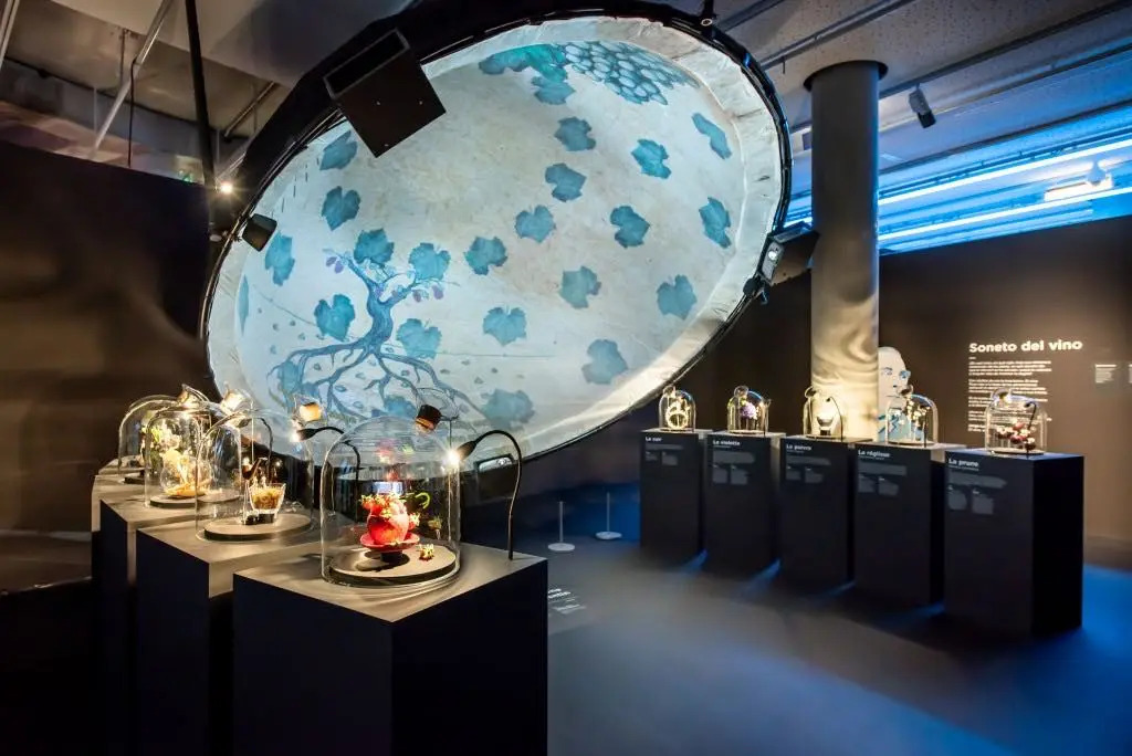 Dome Rental for Events with Immersive Visual Experiences