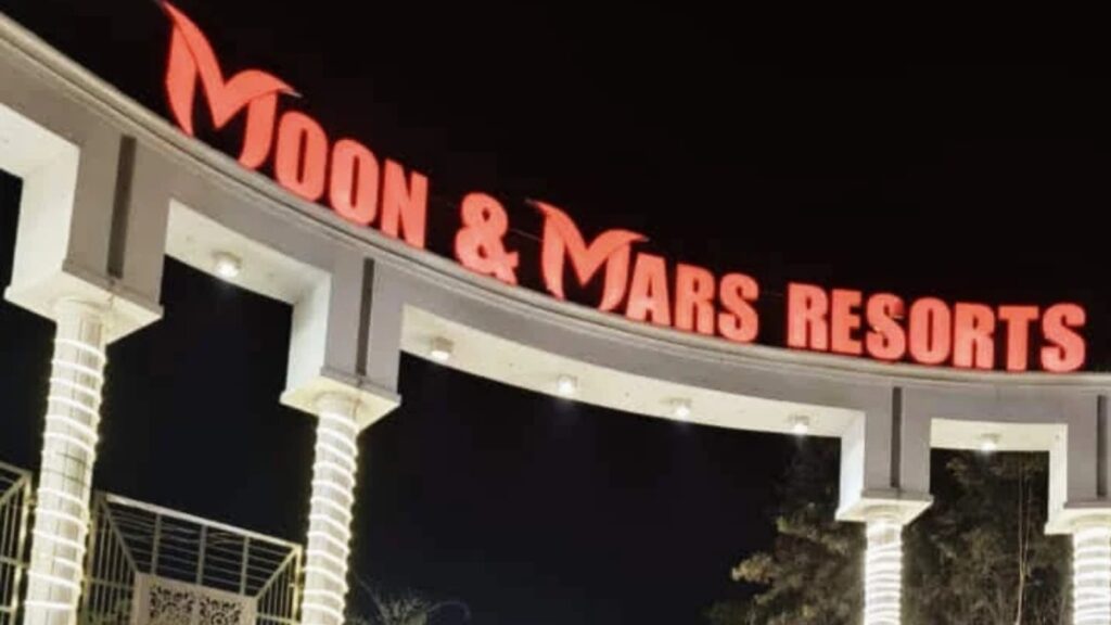 Moon and Mars Resort in Kanpur – Ideal Venue for Weddings, Parties & Relaxing Stays