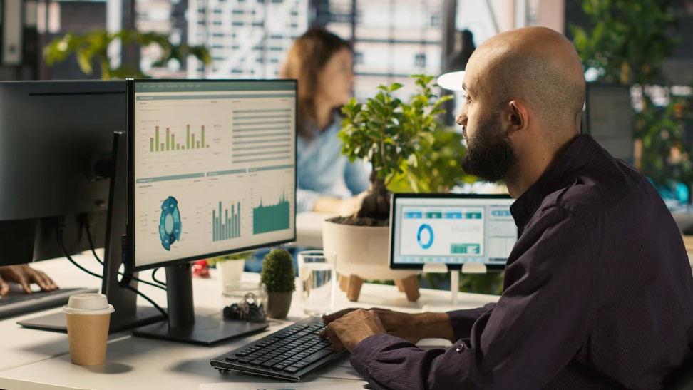 Transform Your Workplace with Smart Microsoft 365 Services