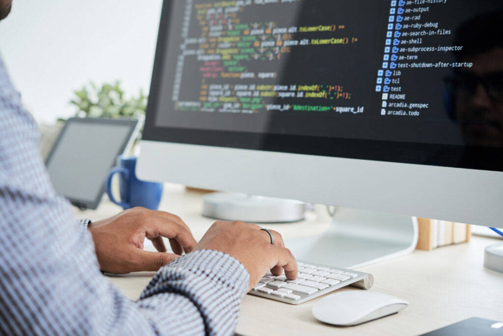 Top Benefits of Custom Software Development for UK Enterprises